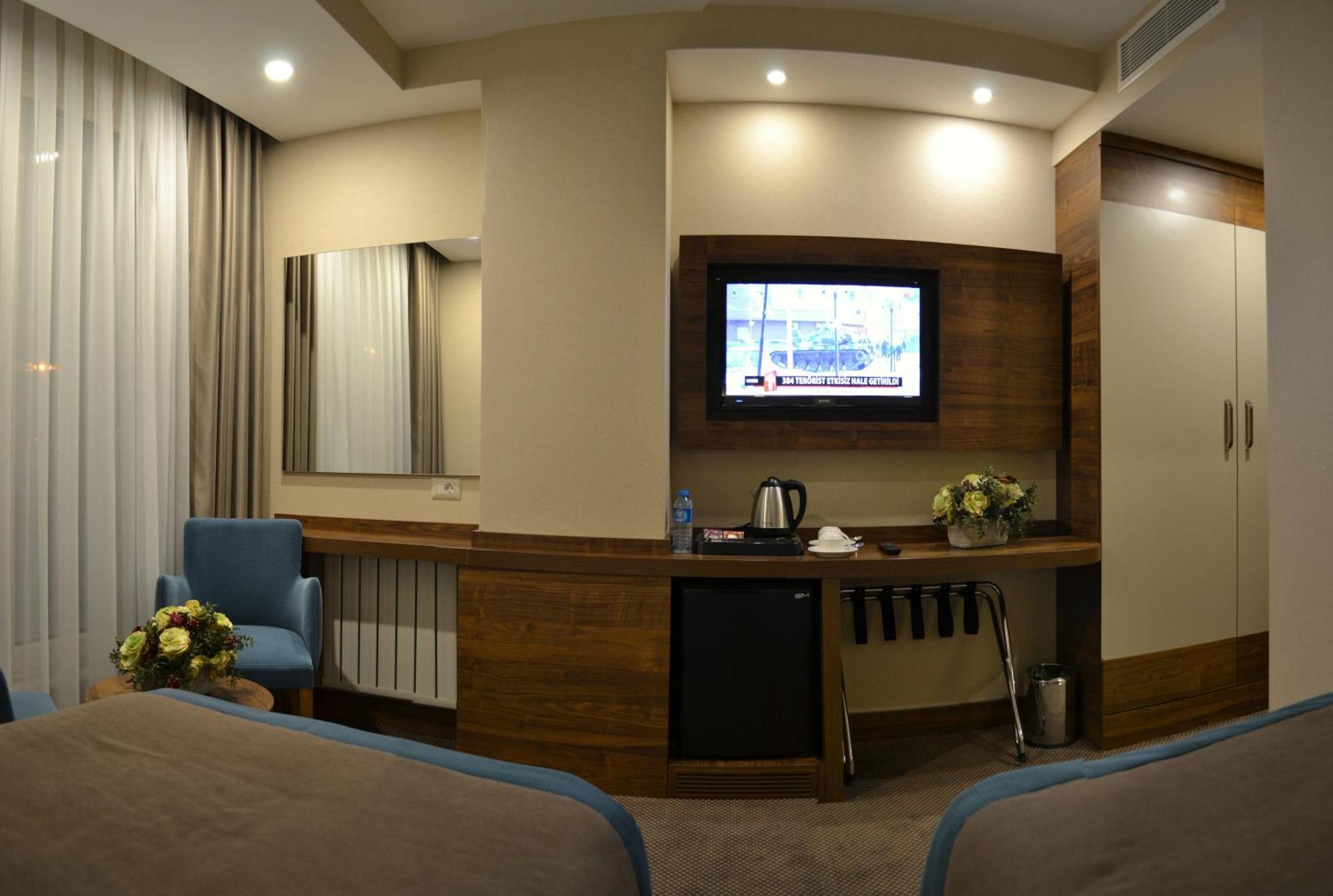 Goeruekle Gueler Park Hotel Room photo