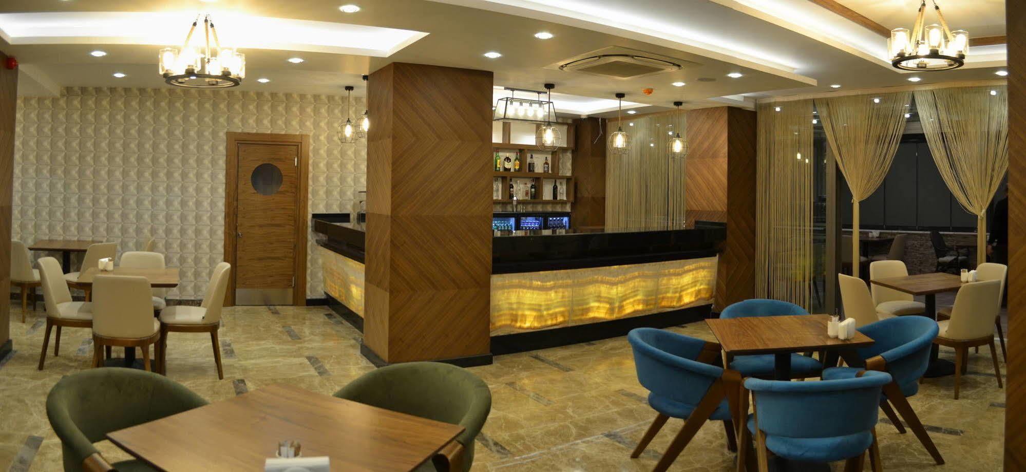 Goeruekle Gueler Park Hotel Exterior photo